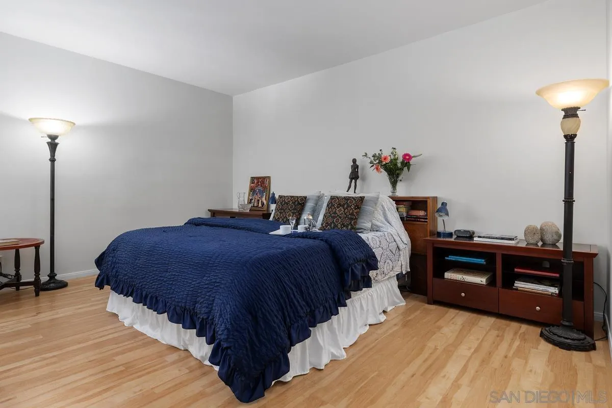 https://cdn.realtyfeed.com/cdn/127/260023024/aa7375c1b23d6f07d666724a87d65b84.webp