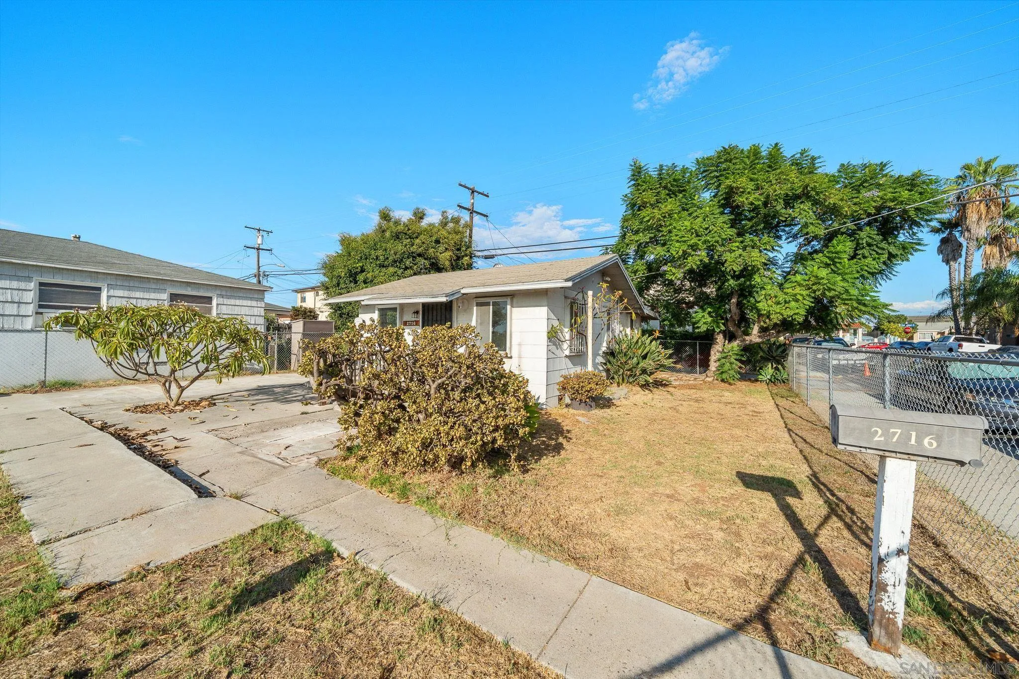 https://cdn.realtyfeed.com/cdn/127/260023030/2473ffeec4c4b72518a4a506d0d4652e.webp
