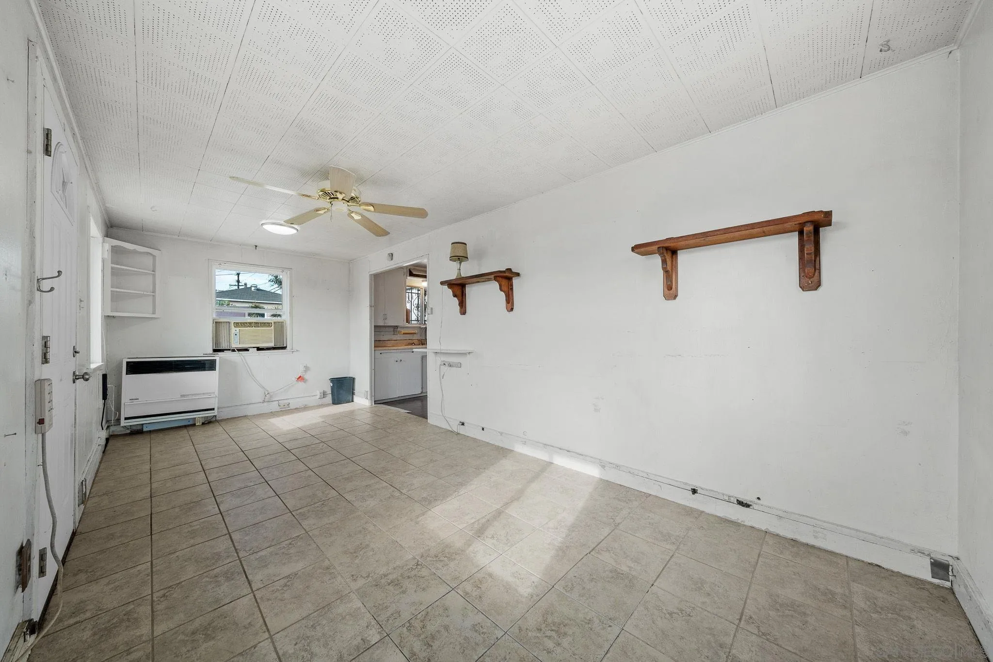 https://cdn.realtyfeed.com/cdn/127/260023030/3a0fb471748803fc71b8c1a18c945aa2.webp