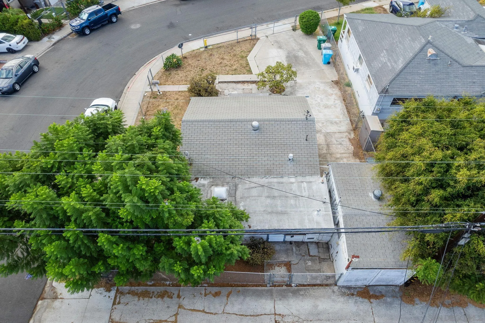 https://cdn.realtyfeed.com/cdn/127/260023030/7b75ecf746794d8760d8eead795b8980.webp