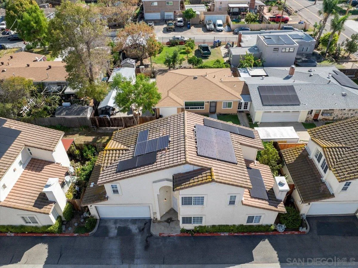 https://cdn.realtyfeed.com/cdn/127/260023031/afda375e66f92af29b86d9d49a5fa643.webp