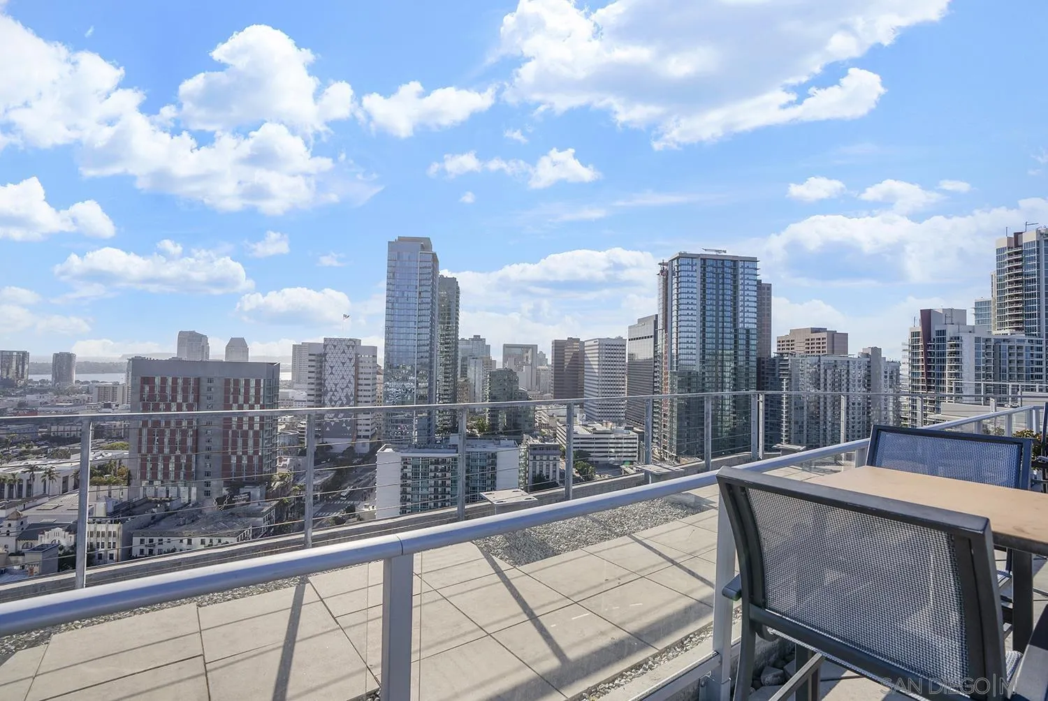 https://cdn.realtyfeed.com/cdn/127/260023032/038fb3fbe82f5ad8297c324ae8eb587d.webp