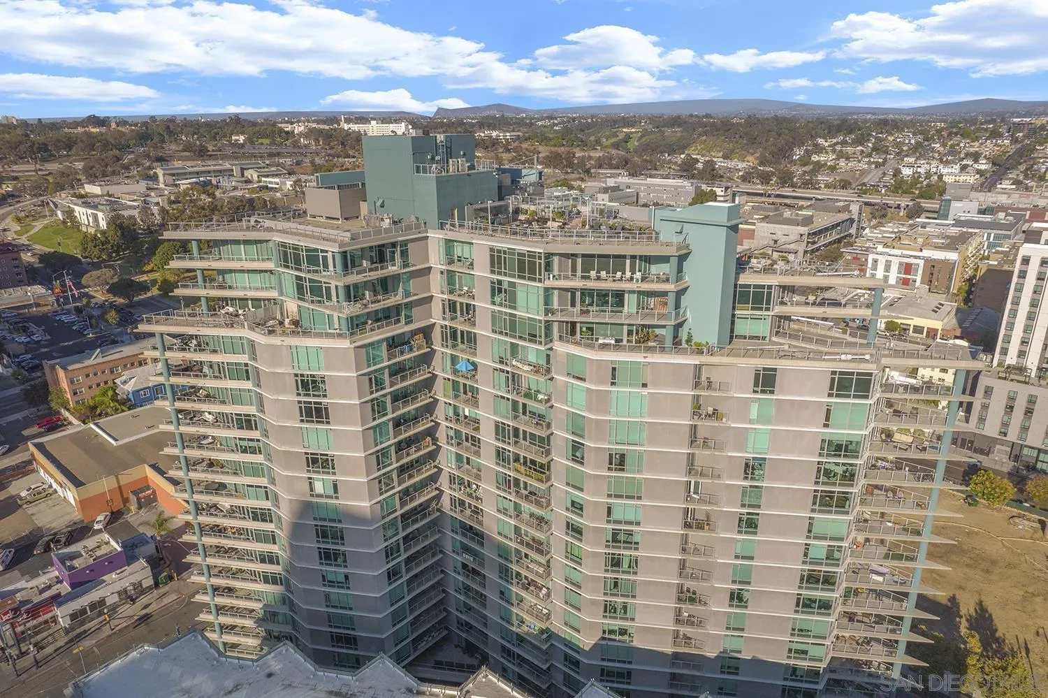 https://cdn.realtyfeed.com/cdn/127/260023032/d6bbc31256e9d5c989ab5cd2b5495a73.webp