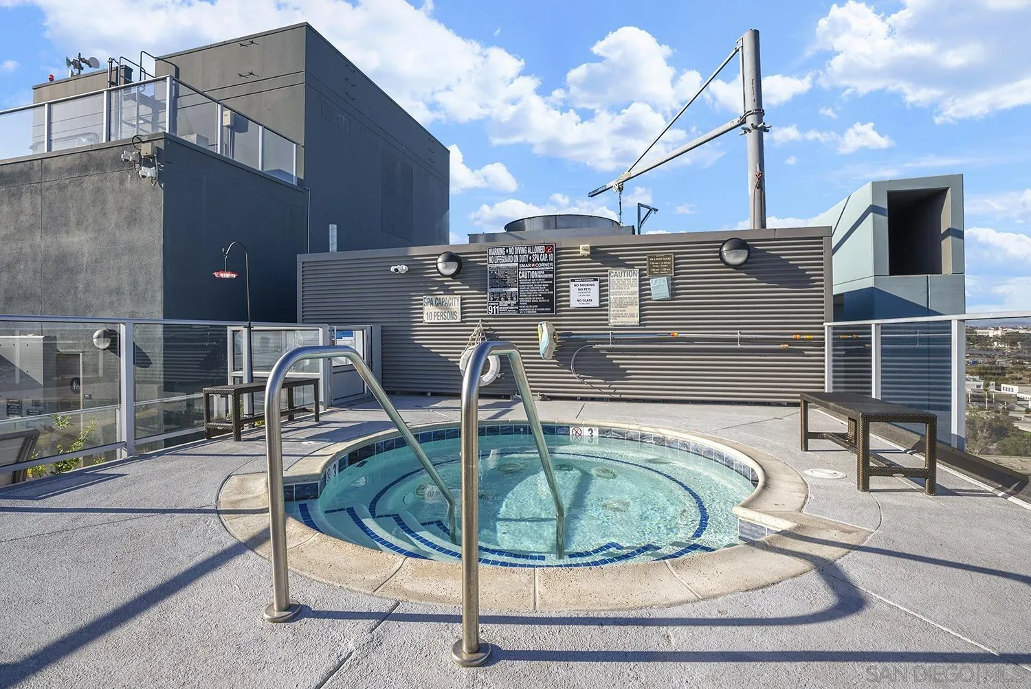 https://cdn.realtyfeed.com/cdn/127/260023032/da5fc1ededd0310667f14d950d92314a.webp