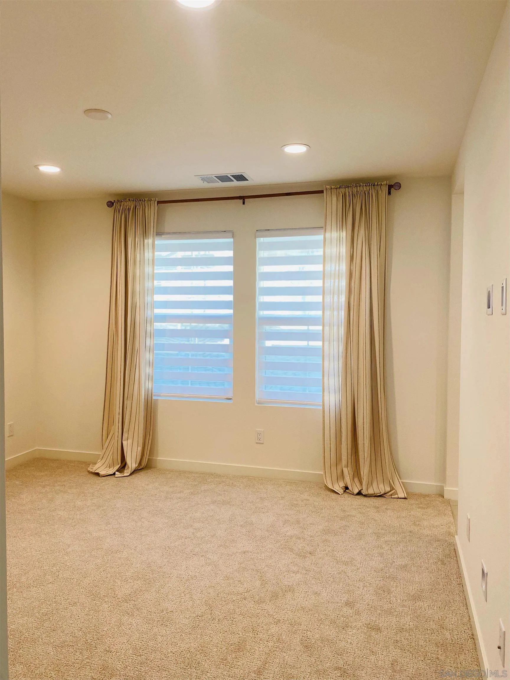 2626 Oxalis Way, Carlsbad, CA 92008, photo 9