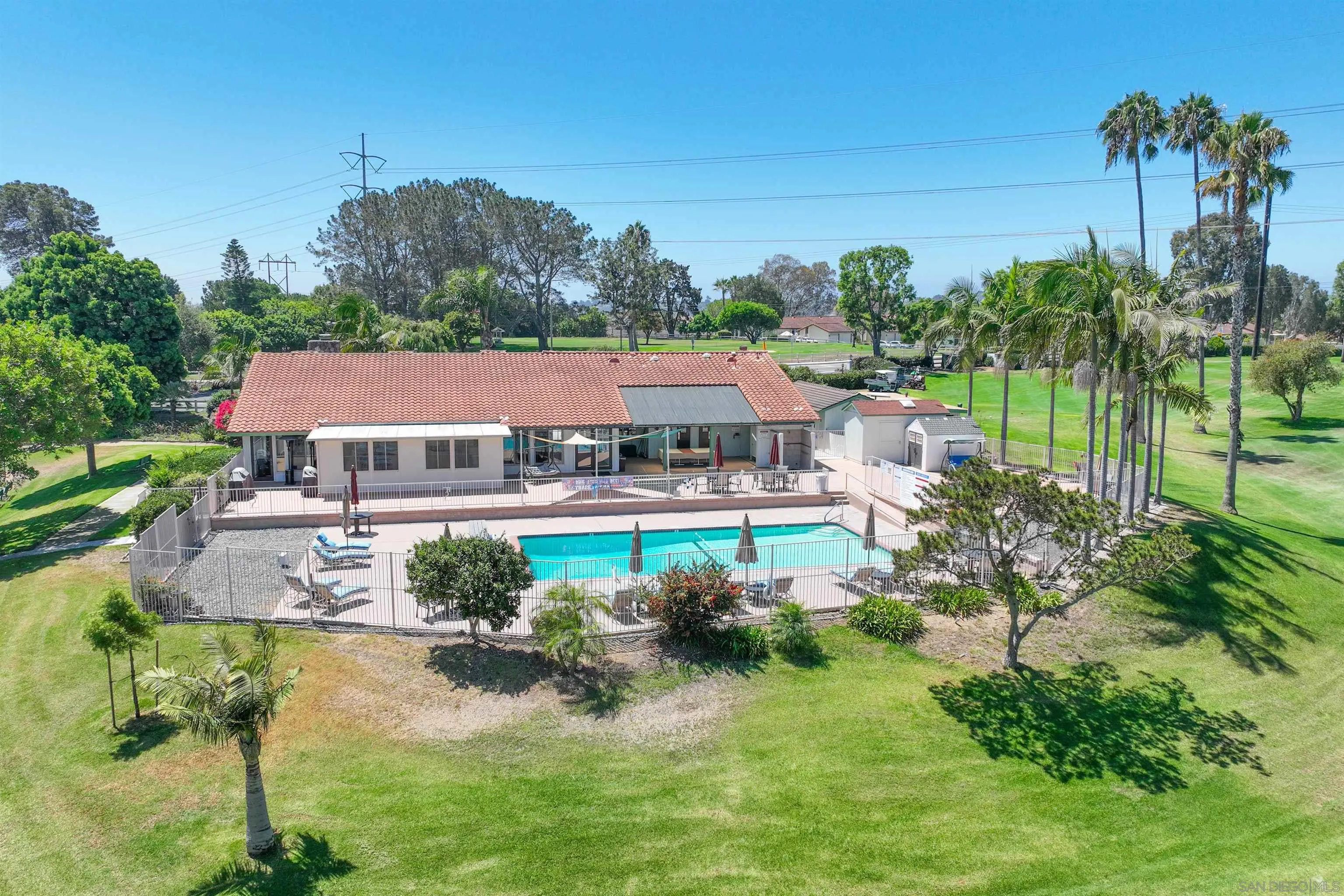 https://cdn.realtyfeed.com/cdn/127/260023037/7e97b6d89076a18bd39061291575ede3.webp