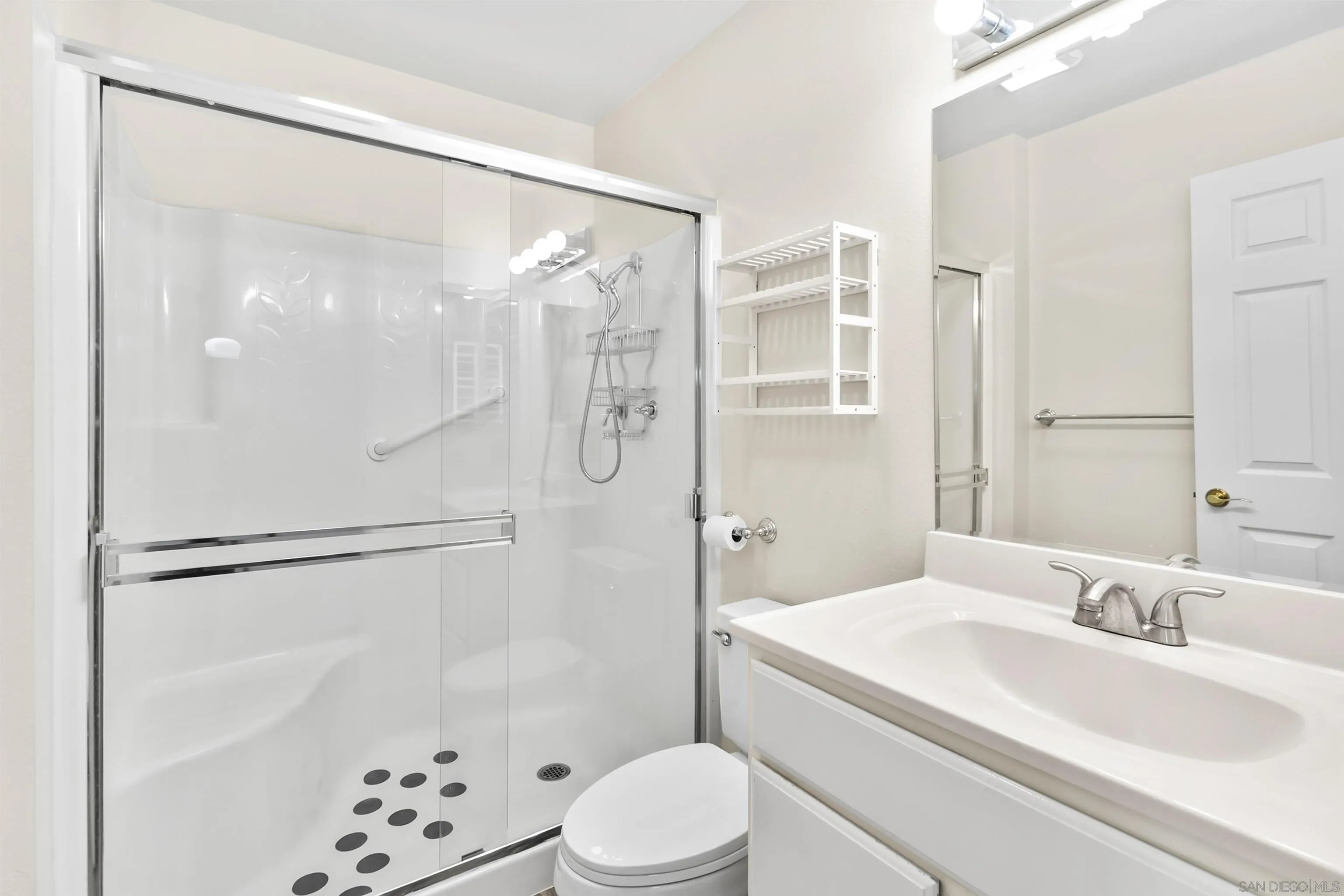 https://cdn.realtyfeed.com/cdn/127/260023037/88ba8aa95624c91d480e13d6895b60a6.webp