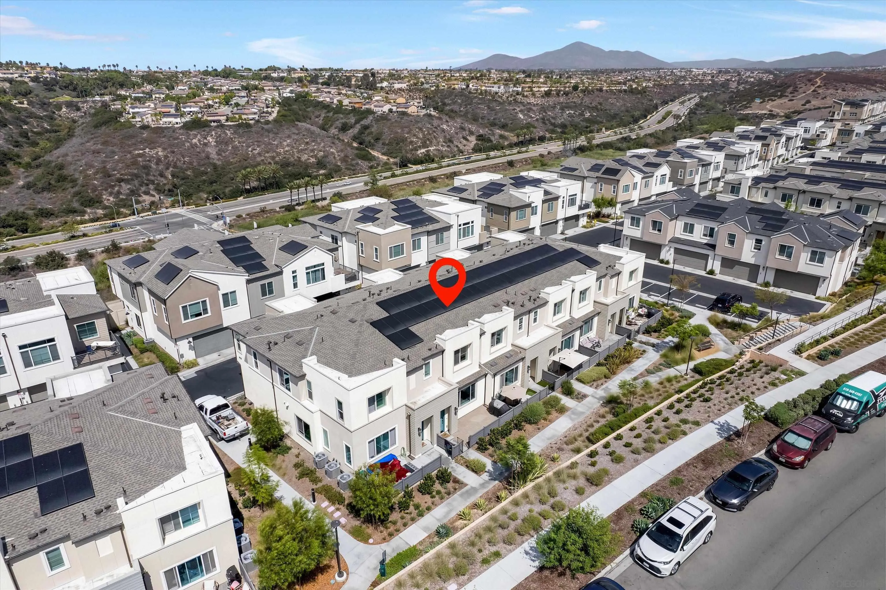 https://cdn.realtyfeed.com/cdn/127/260023040/c7381a3d7e48a2a4d4336b8c2b4fd1e9.webp