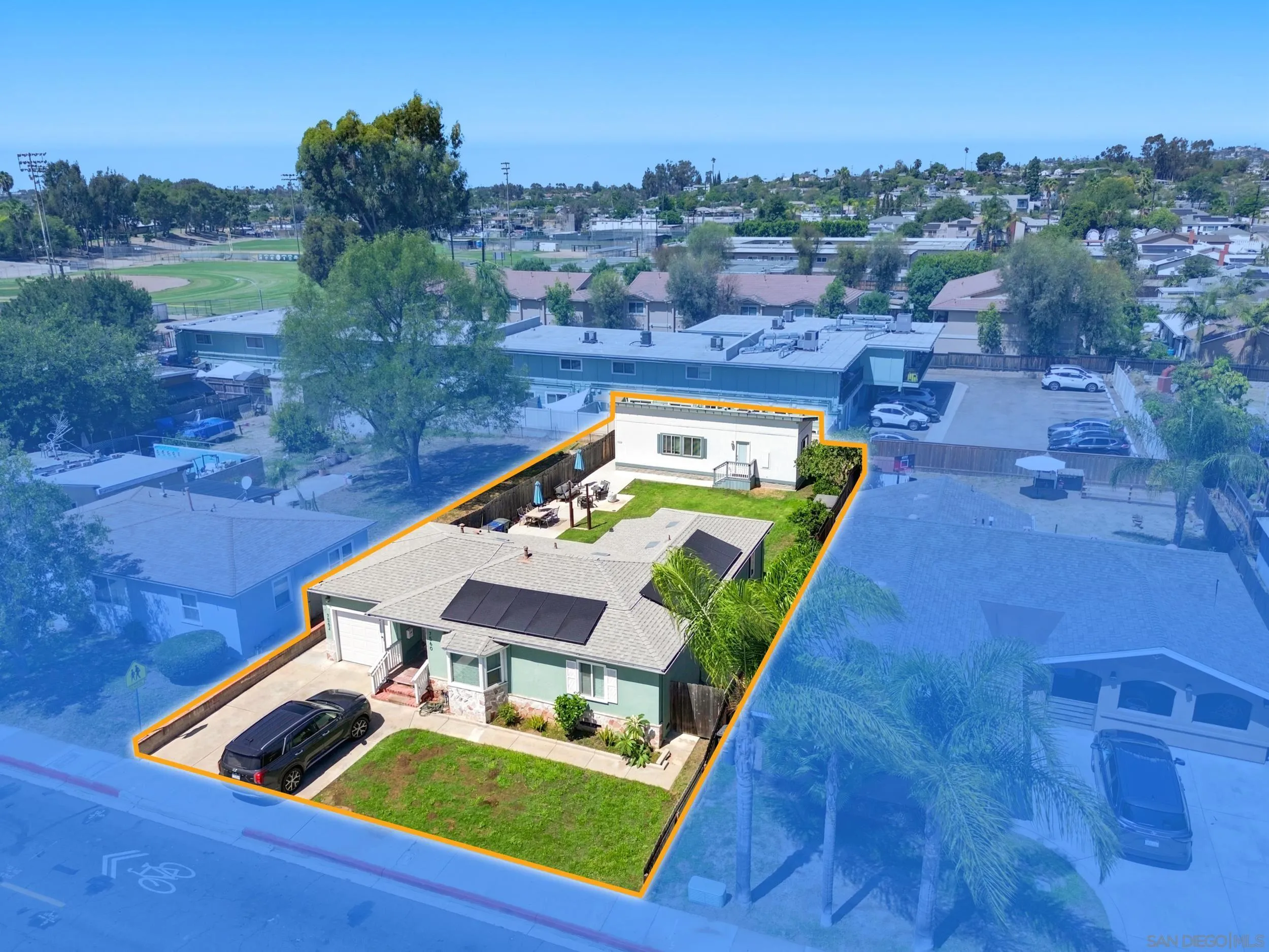 https://cdn.realtyfeed.com/cdn/127/260023045/085ac71fe6a78ea4e570f5fb0987034b.webp