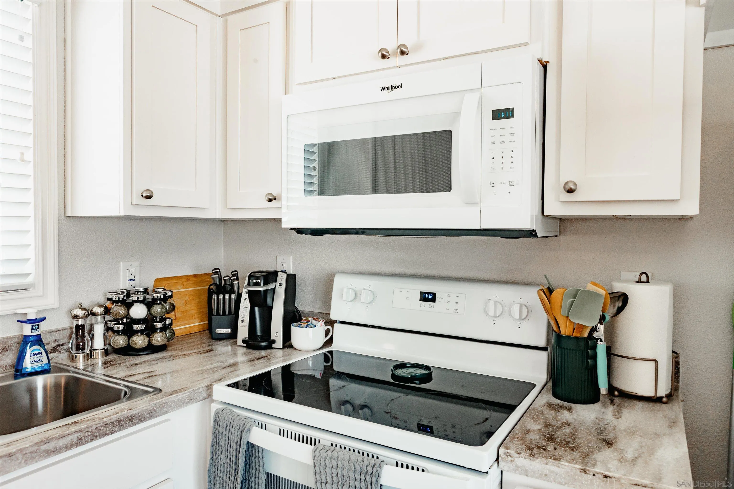 https://cdn.realtyfeed.com/cdn/127/260023045/bee7e1aba2759280b8219e098c9edb17.webp