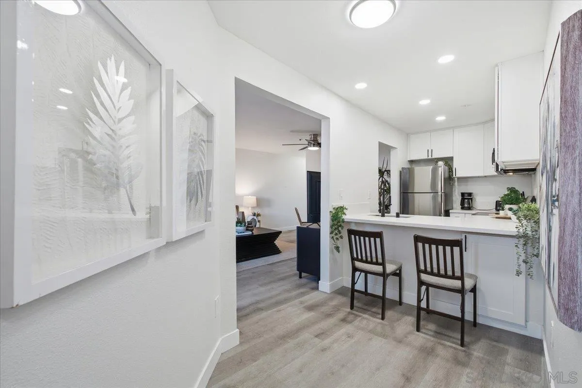 https://cdn.realtyfeed.com/cdn/127/260023046/2f48c9a42079fb0c2b7ca7f13ad7d6f4.webp