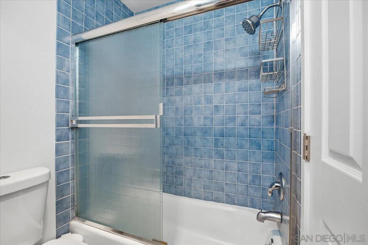 https://cdn.realtyfeed.com/cdn/127/260023046/32b42ed85a0f2ca5e6f2f1f8b4082249.webp