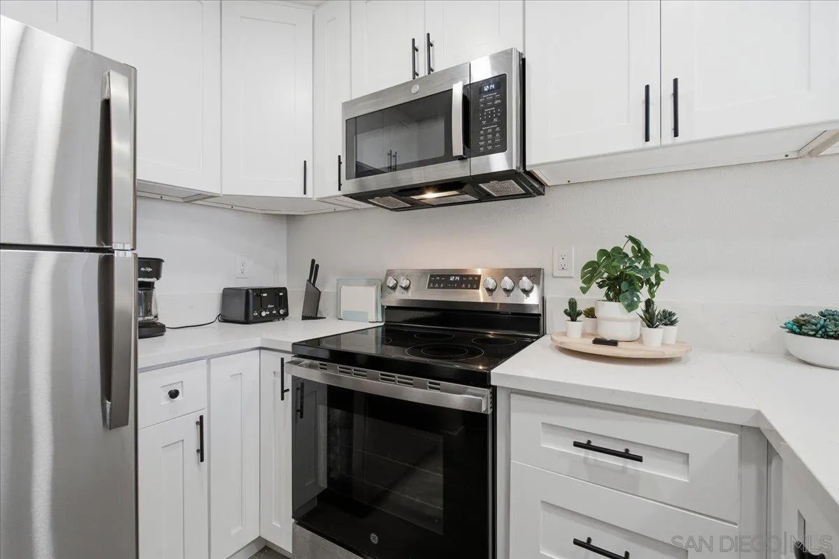 https://cdn.realtyfeed.com/cdn/127/260023046/80fad174fbfbc7e9b1fac384fe9dce57.webp