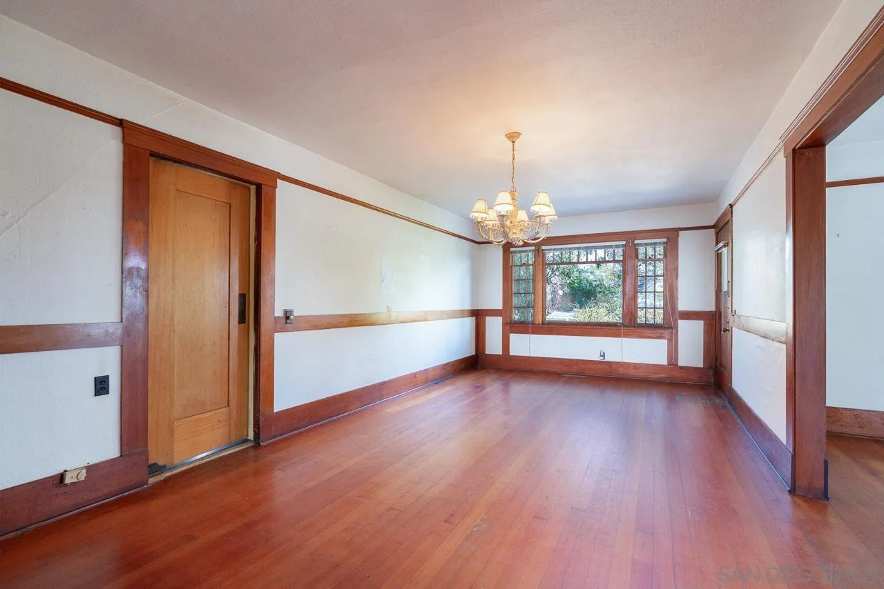 https://cdn.realtyfeed.com/cdn/127/260023049/0a36fa9b9ffc9a47d9b738621123c8bc.webp