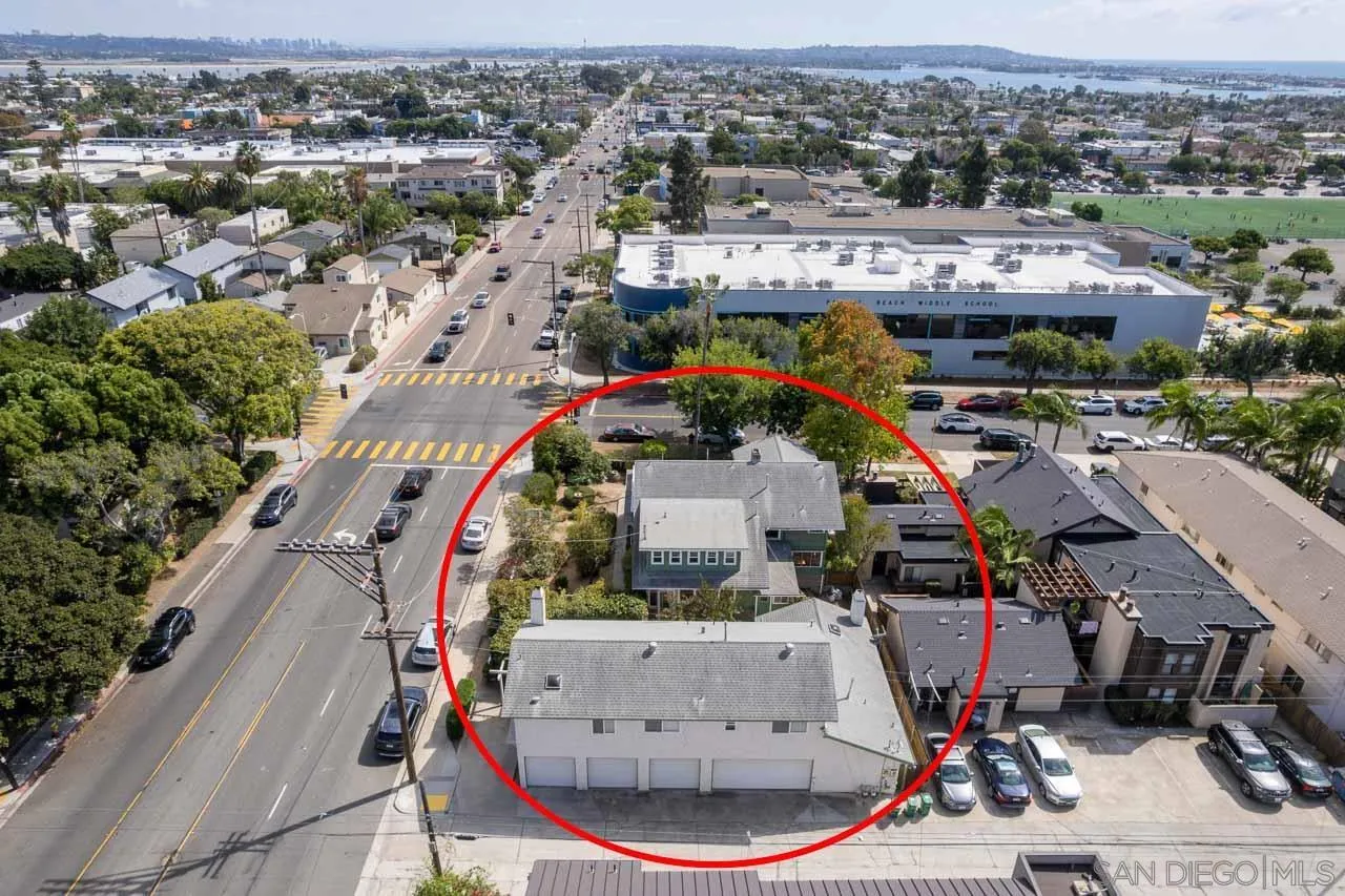 https://cdn.realtyfeed.com/cdn/127/260023049/1a8b110961925187a4a448caed2f754a.webp