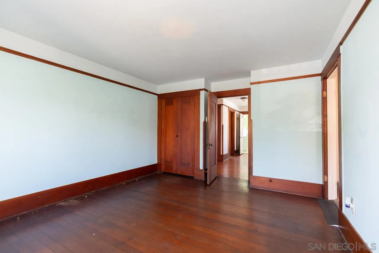 https://cdn.realtyfeed.com/cdn/127/260023049/40b37787fc83532ff301b17d05bda892.webp