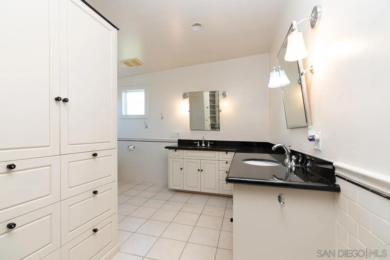https://cdn.realtyfeed.com/cdn/127/260023049/4c1209d817ec643541cca8a77e4f8a7b.webp