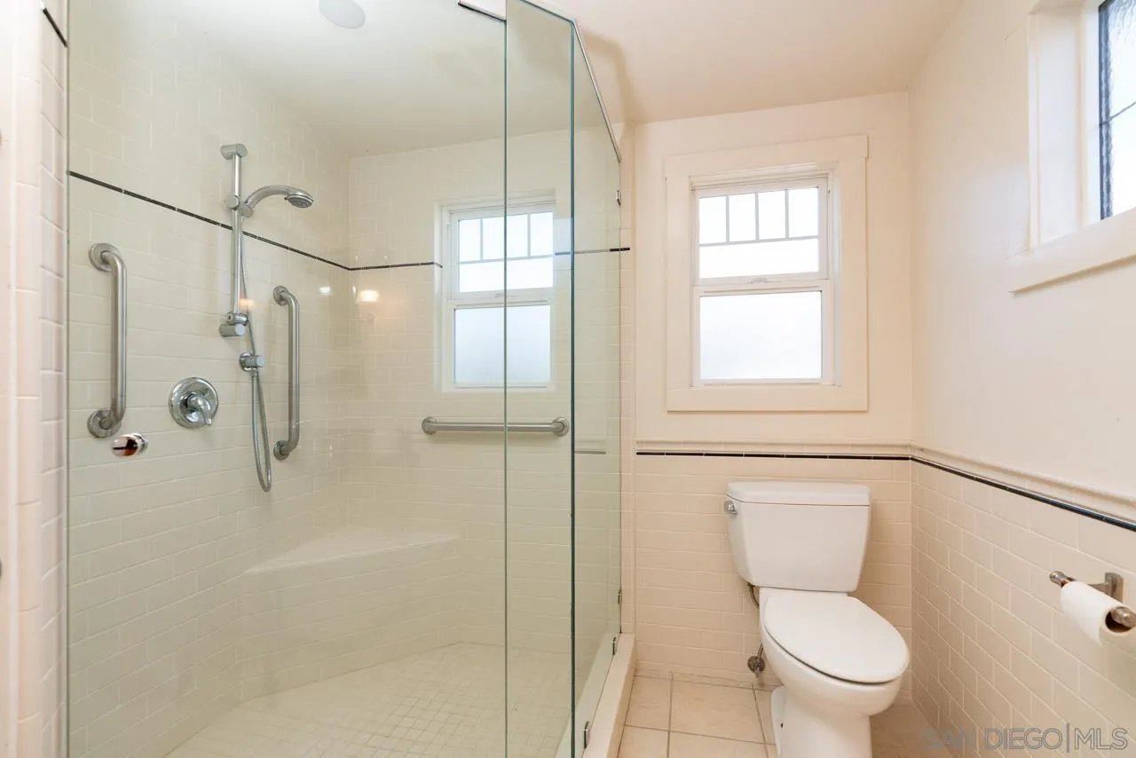 https://cdn.realtyfeed.com/cdn/127/260023049/8add07e39665c4fe60ca0fc7323676f8.webp