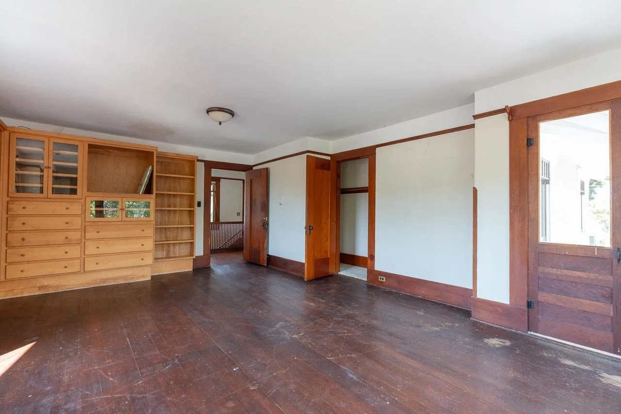 https://cdn.realtyfeed.com/cdn/127/260023049/95ce13a130ba7ce11330716e700f77c3.webp