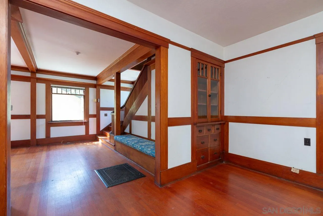 https://cdn.realtyfeed.com/cdn/127/260023049/a3a4dfe5f66c5770ae7087e0087e5d08.webp