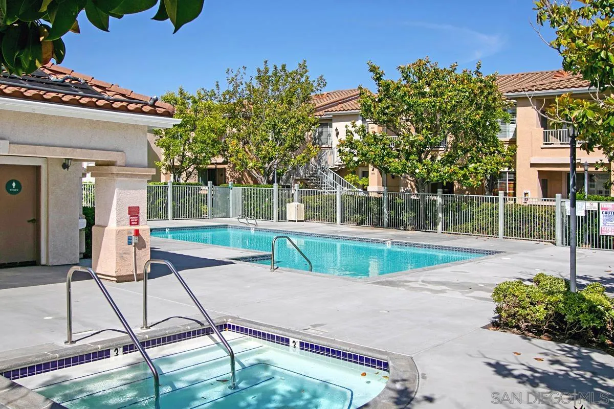 https://cdn.realtyfeed.com/cdn/127/260023050/0f5353ab48350f8a840c09400de869d0.webp