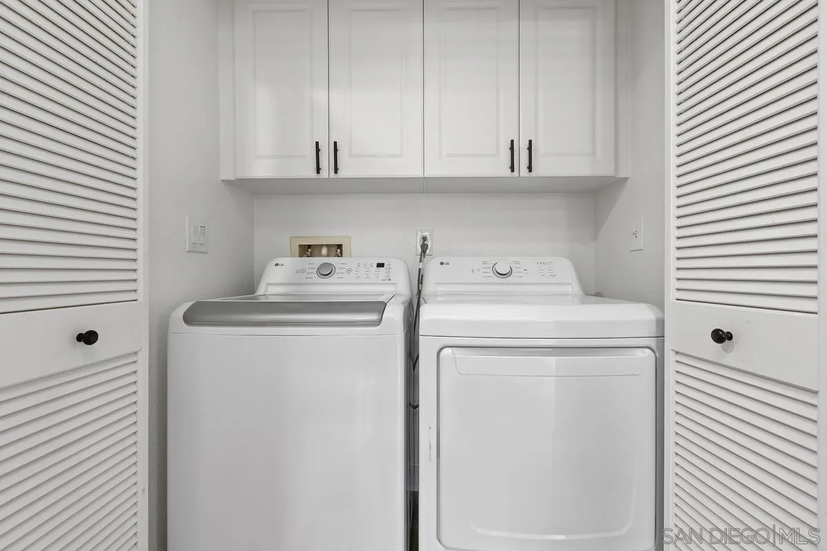 https://cdn.realtyfeed.com/cdn/127/260023050/81b65e4bdc5ac304287d1abe58f7156d.webp