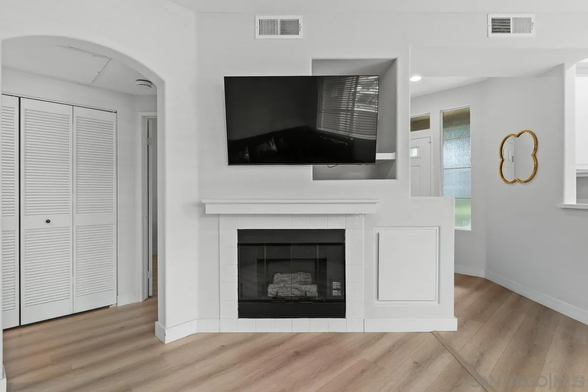 10810 Sabre Hill Dr. Unit 175, San Diego, CA 92128 - Photo 3 of 18, San Diego, CA