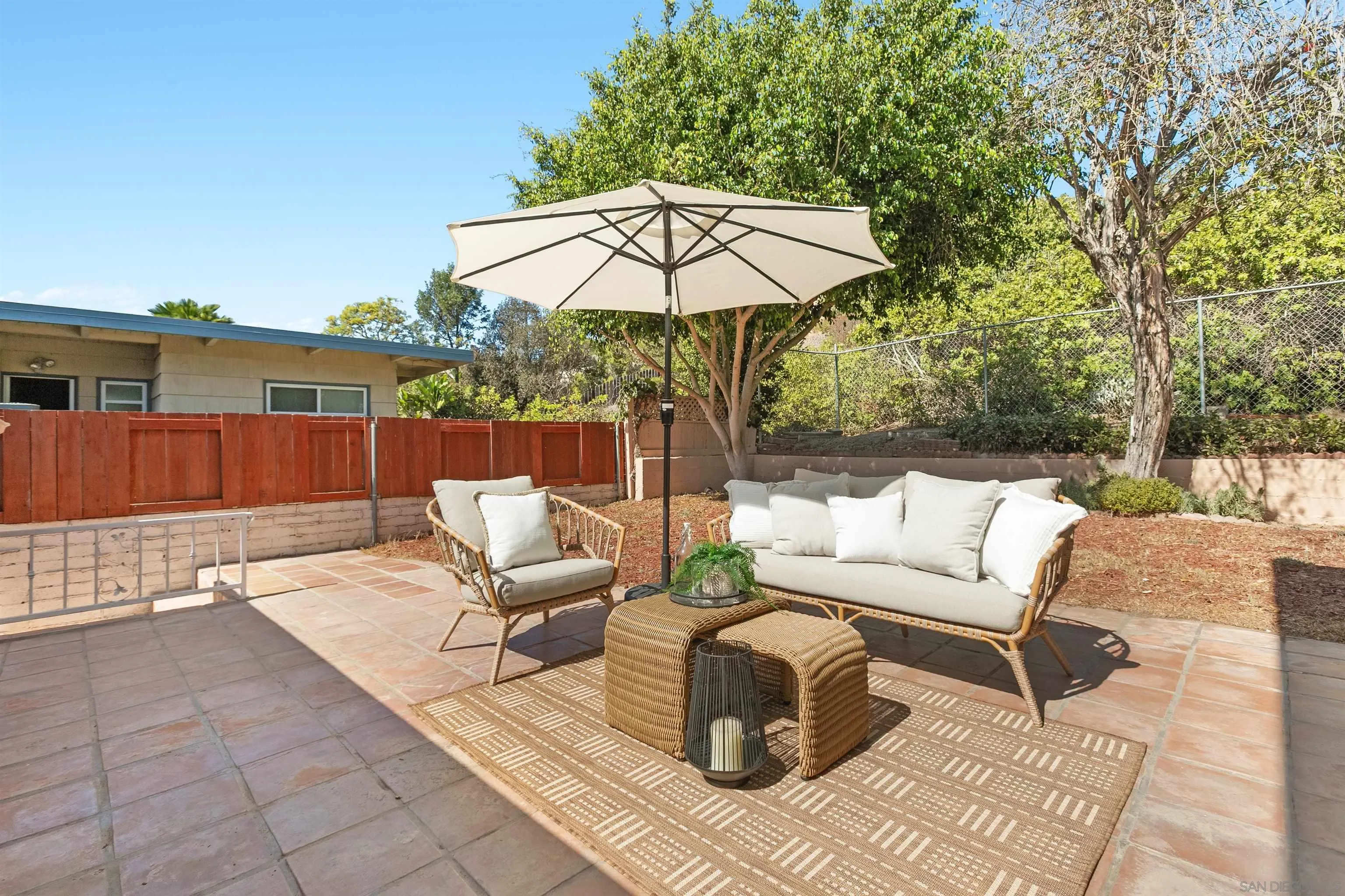 https://cdn.realtyfeed.com/cdn/127/260023054/3d7ed4053c32523ba9a387421de66f61.webp