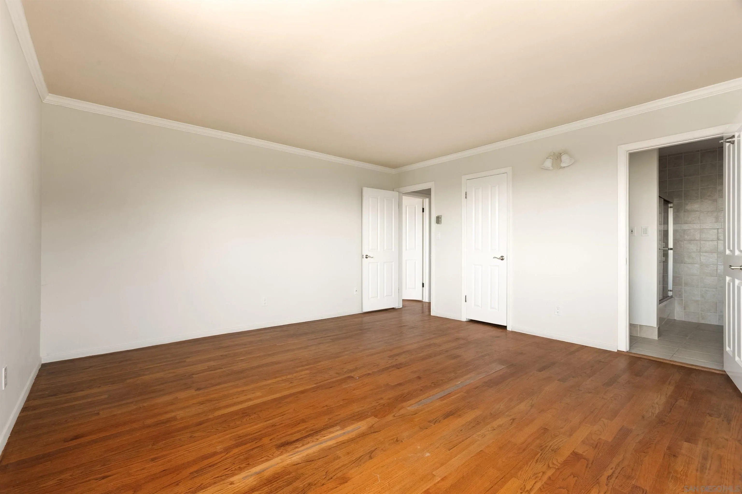https://cdn.realtyfeed.com/cdn/127/260023054/5730bc89513b68ee41d6daf2622544e9.webp