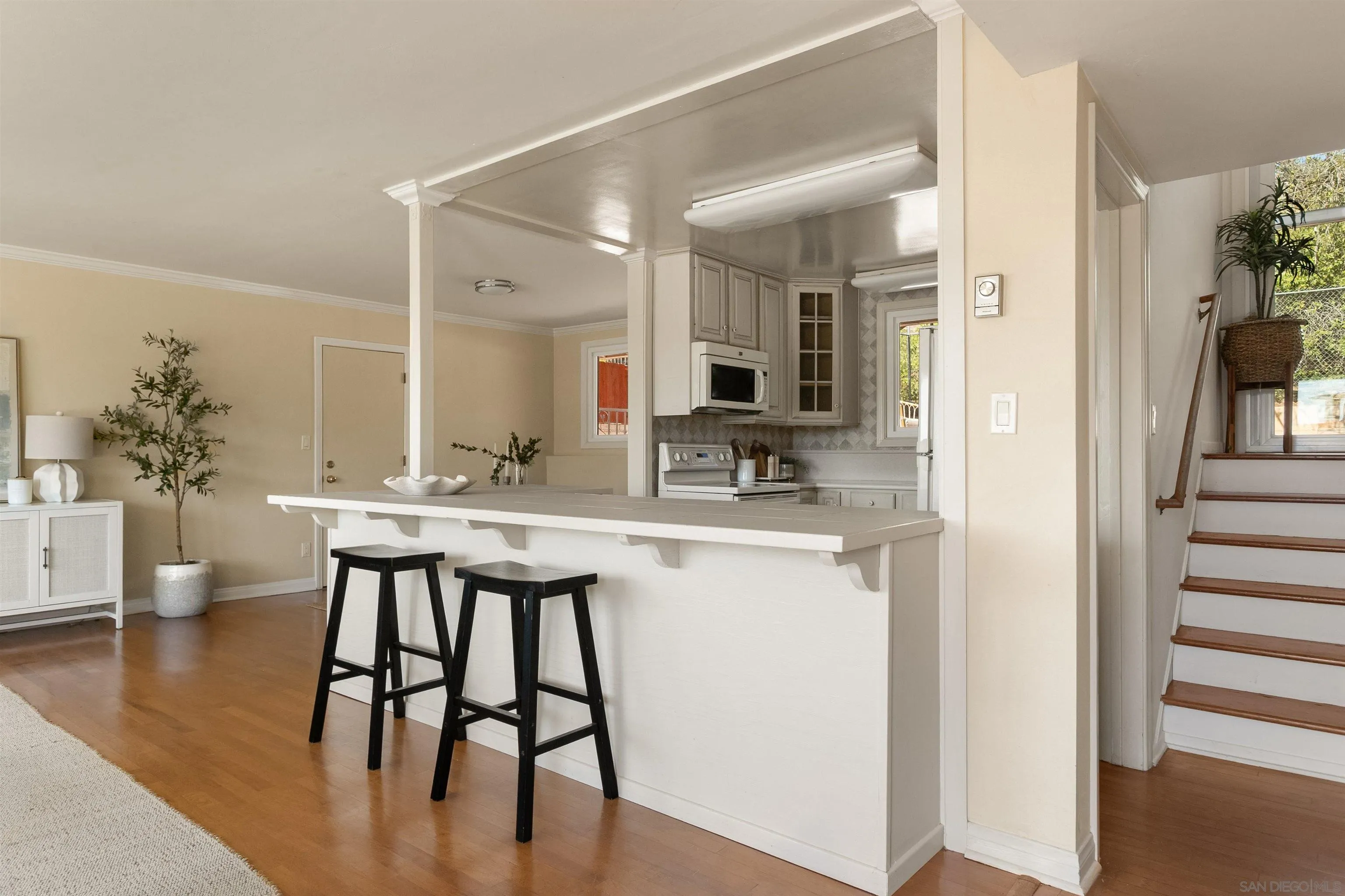 https://cdn.realtyfeed.com/cdn/127/260023054/6b0ad2e3b6aa7ee05fc04008f4fae9b5.webp