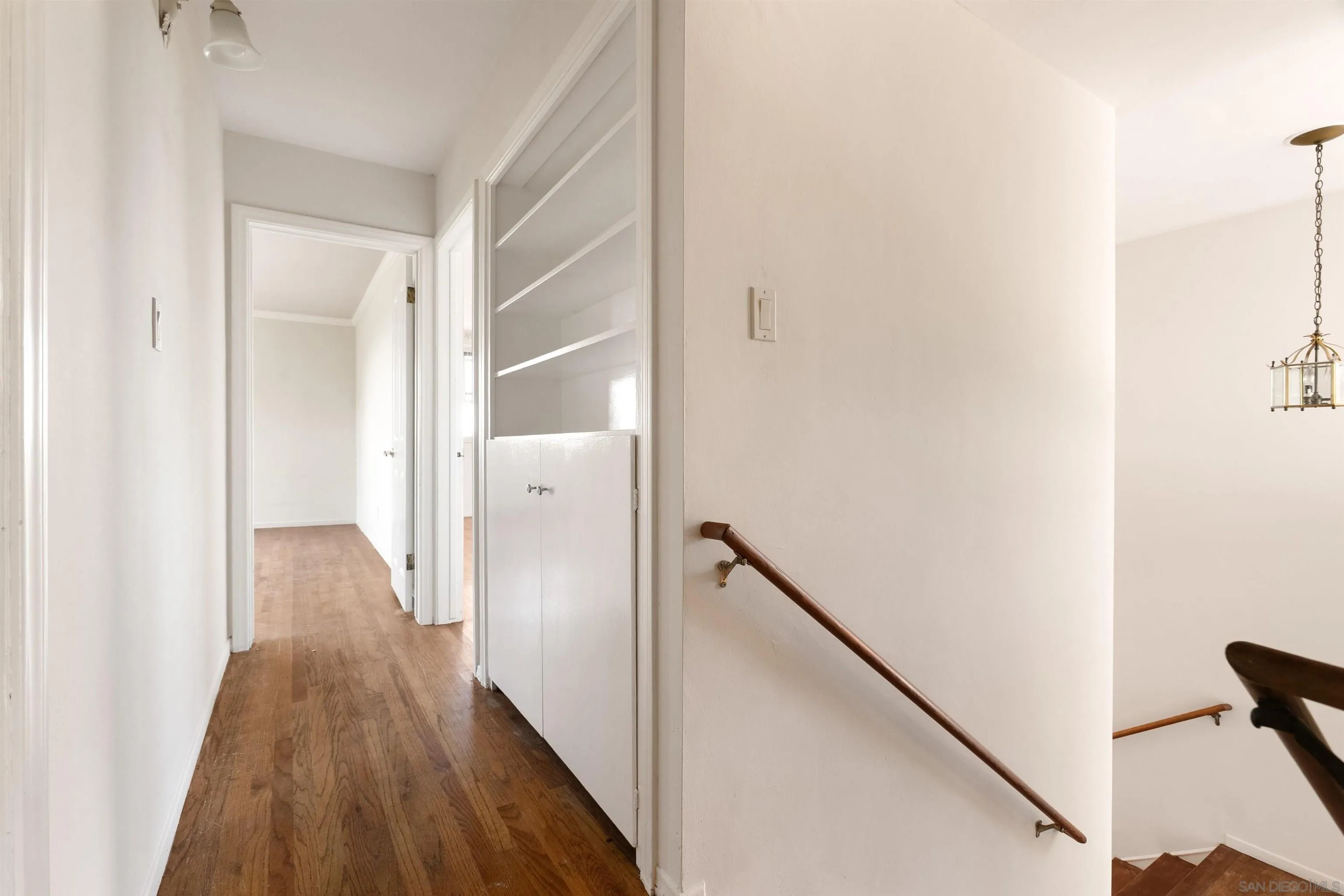 https://cdn.realtyfeed.com/cdn/127/260023054/8c09d03221e99e9d5e1697fdf61d303b.webp