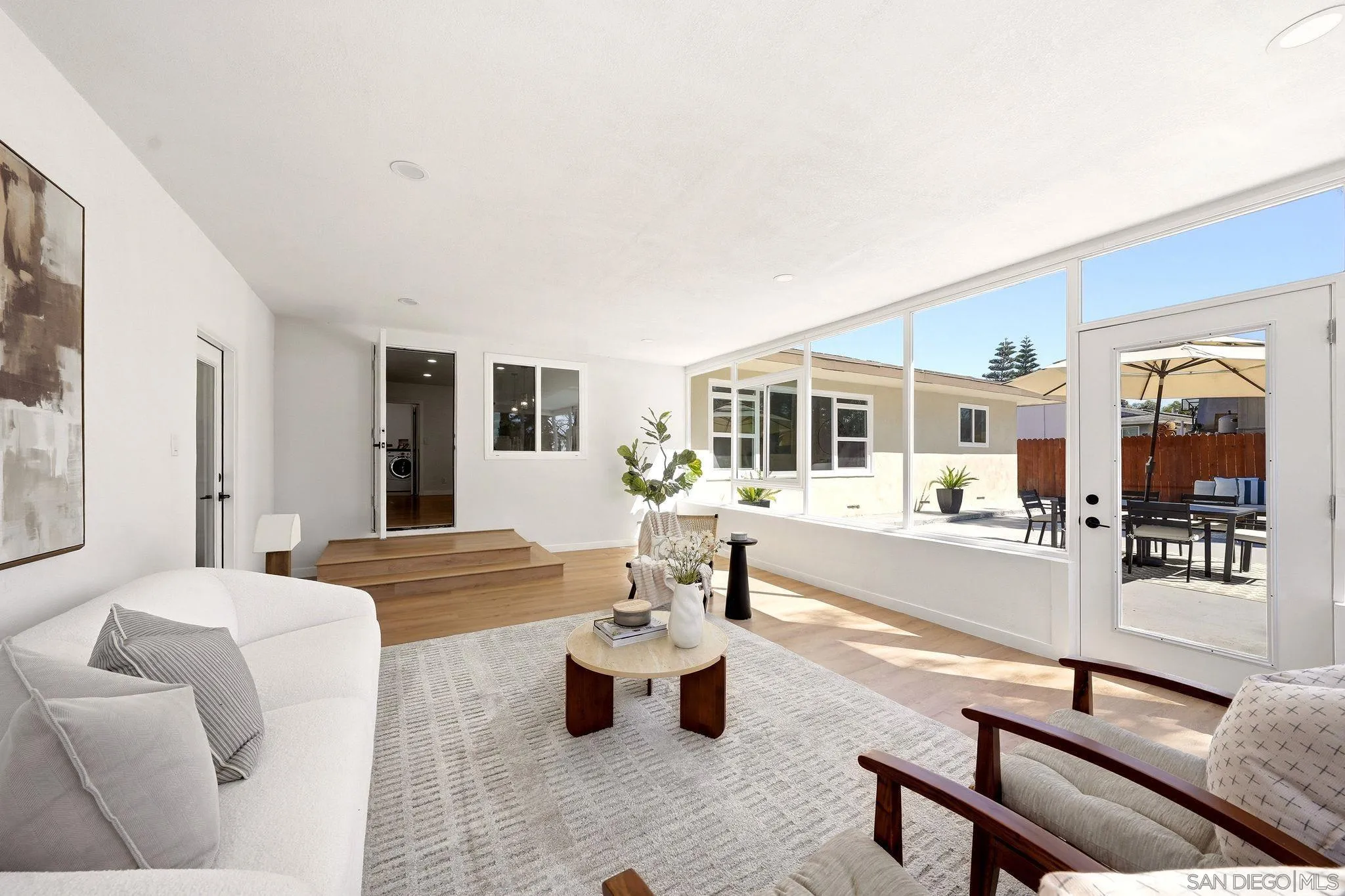 https://cdn.realtyfeed.com/cdn/127/260023063/097caa31feea4b2a6bf3a097b2f6fbfe.webp