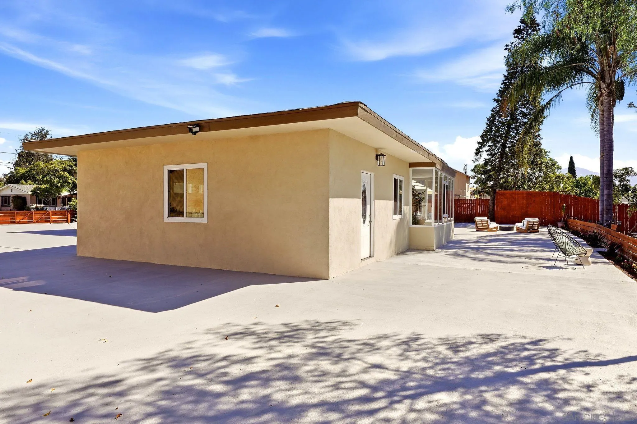 https://cdn.realtyfeed.com/cdn/127/260023063/3e6e46db9b6e36382ea67d7edf311c96.webp