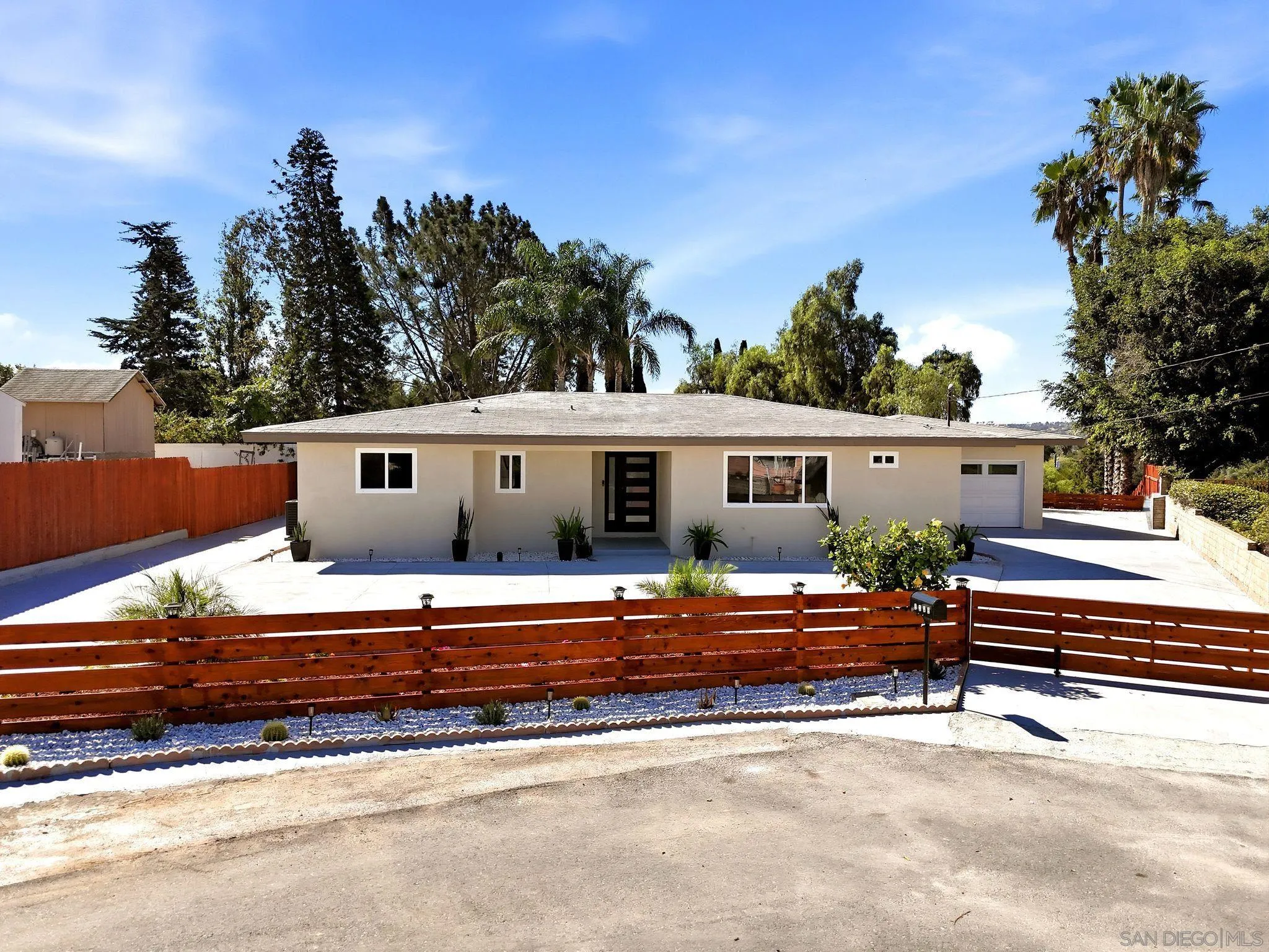 https://cdn.realtyfeed.com/cdn/127/260023063/48093b6e7dee6a1953a35fd4f4eb9269.webp