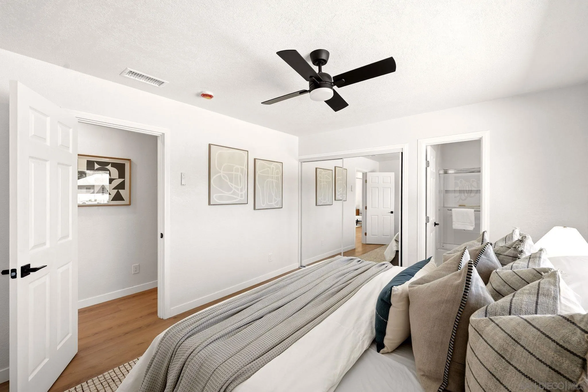 https://cdn.realtyfeed.com/cdn/127/260023063/a299fa5741265b82a1ce4e29b905239a.webp