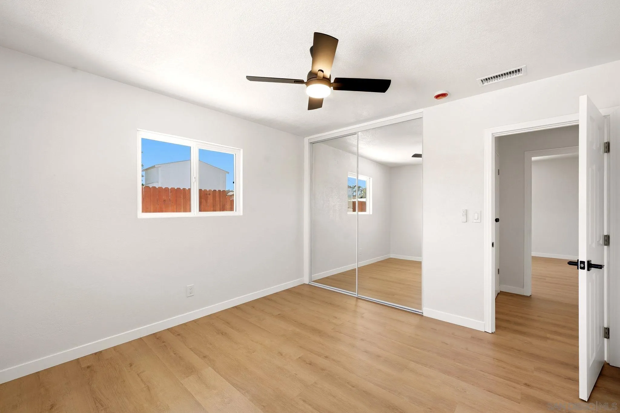 https://cdn.realtyfeed.com/cdn/127/260023063/c73547aa8d6864518732e88686264263.webp