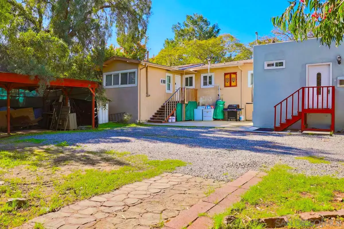 https://cdn.realtyfeed.com/cdn/127/260023064/3634cb8ef59ac6889d7ddb5b679e1e0c.webp