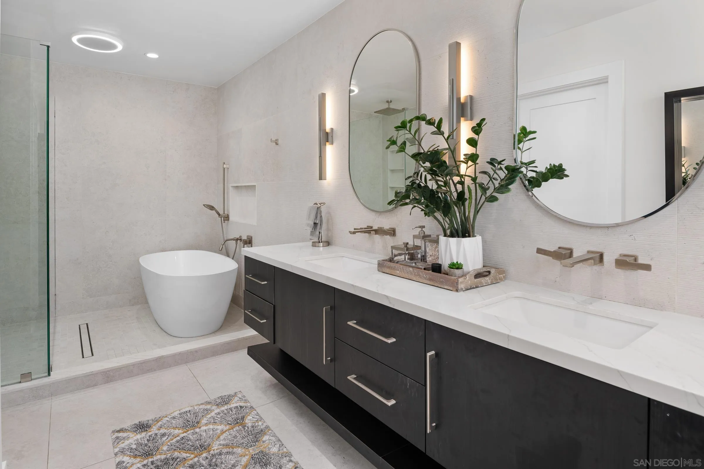 https://cdn.realtyfeed.com/cdn/127/260023065/03deae1f701c6f657cd3c1d9eba9d032.webp