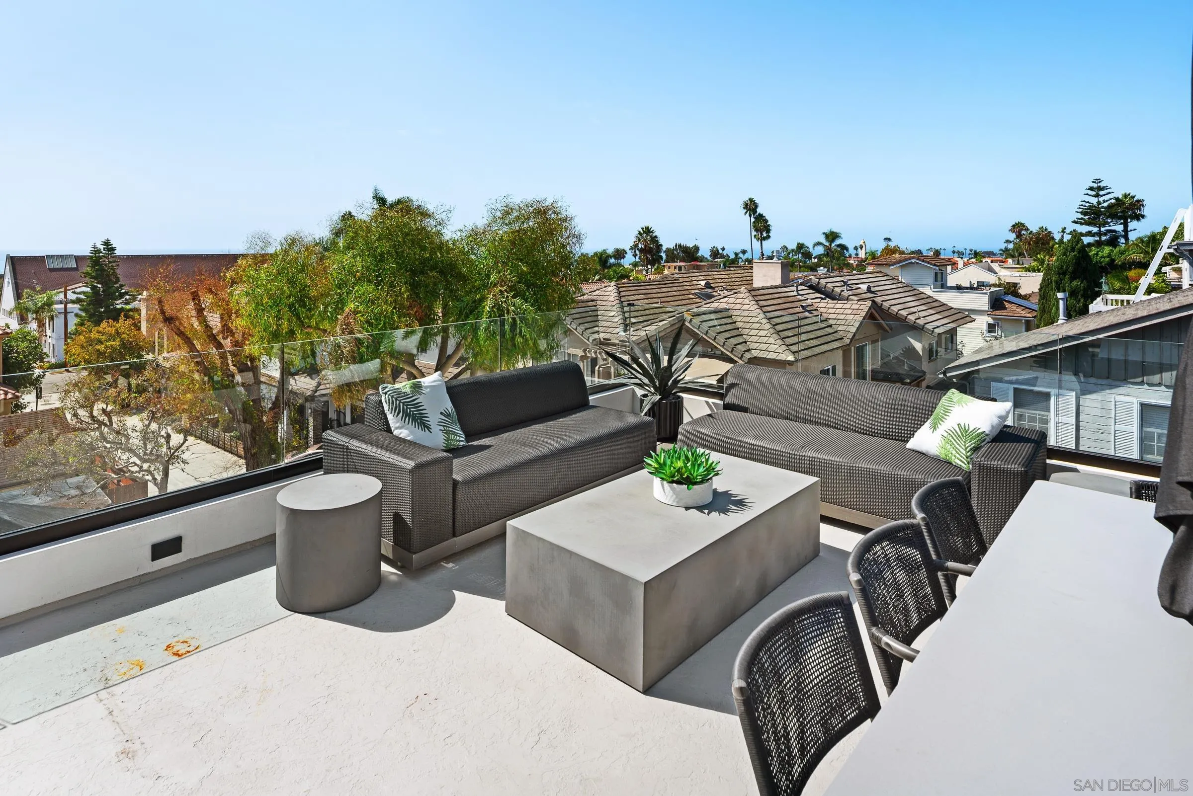 https://cdn.realtyfeed.com/cdn/127/260023065/a6db286862c7ee74b6ba19d4d05f3b3e.webp