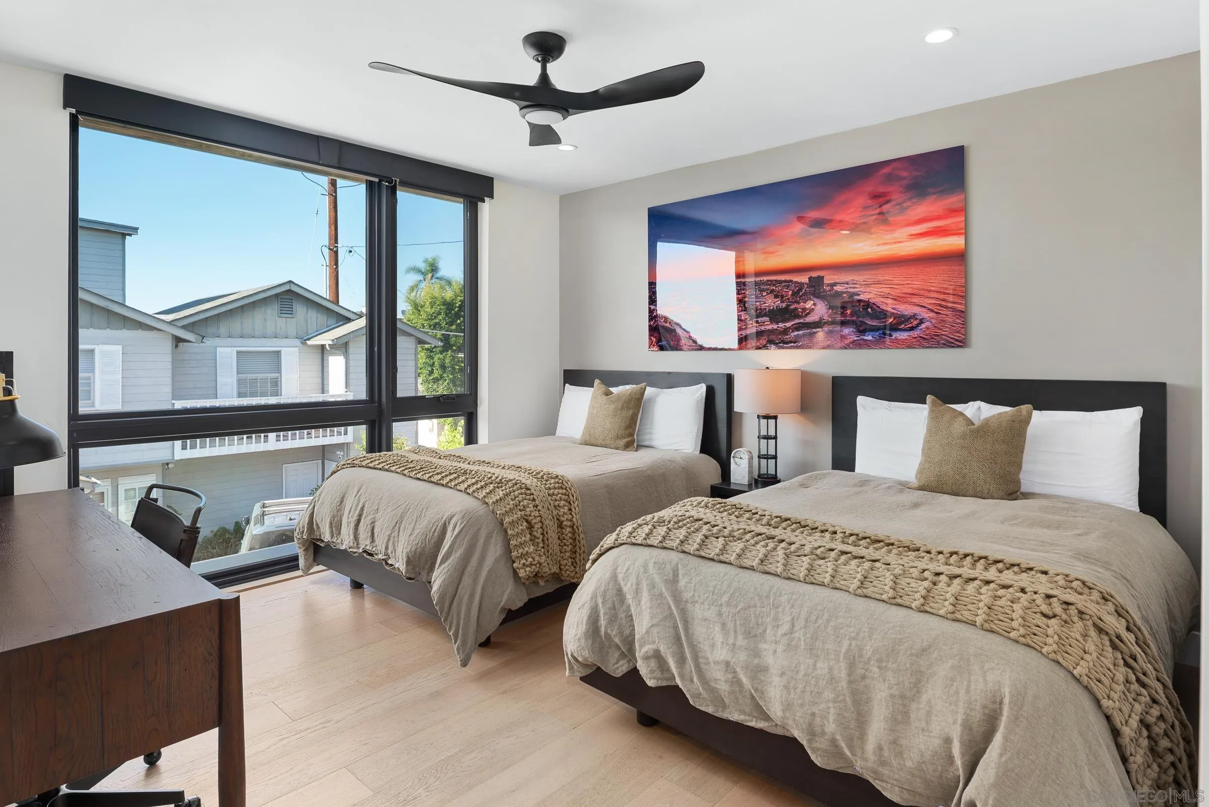 https://cdn.realtyfeed.com/cdn/127/260023065/c6387503680d13ce622b71a35f406d63.webp