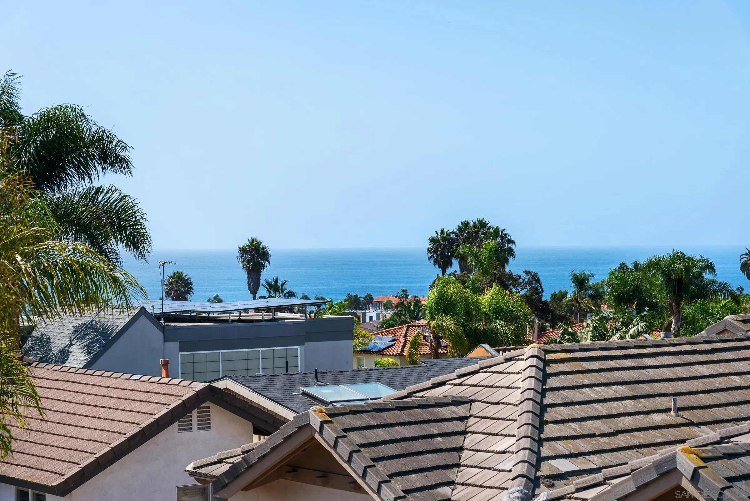 https://cdn.realtyfeed.com/cdn/127/260023065/eb526bde472e73a870b67831ab0bcc5e.webp