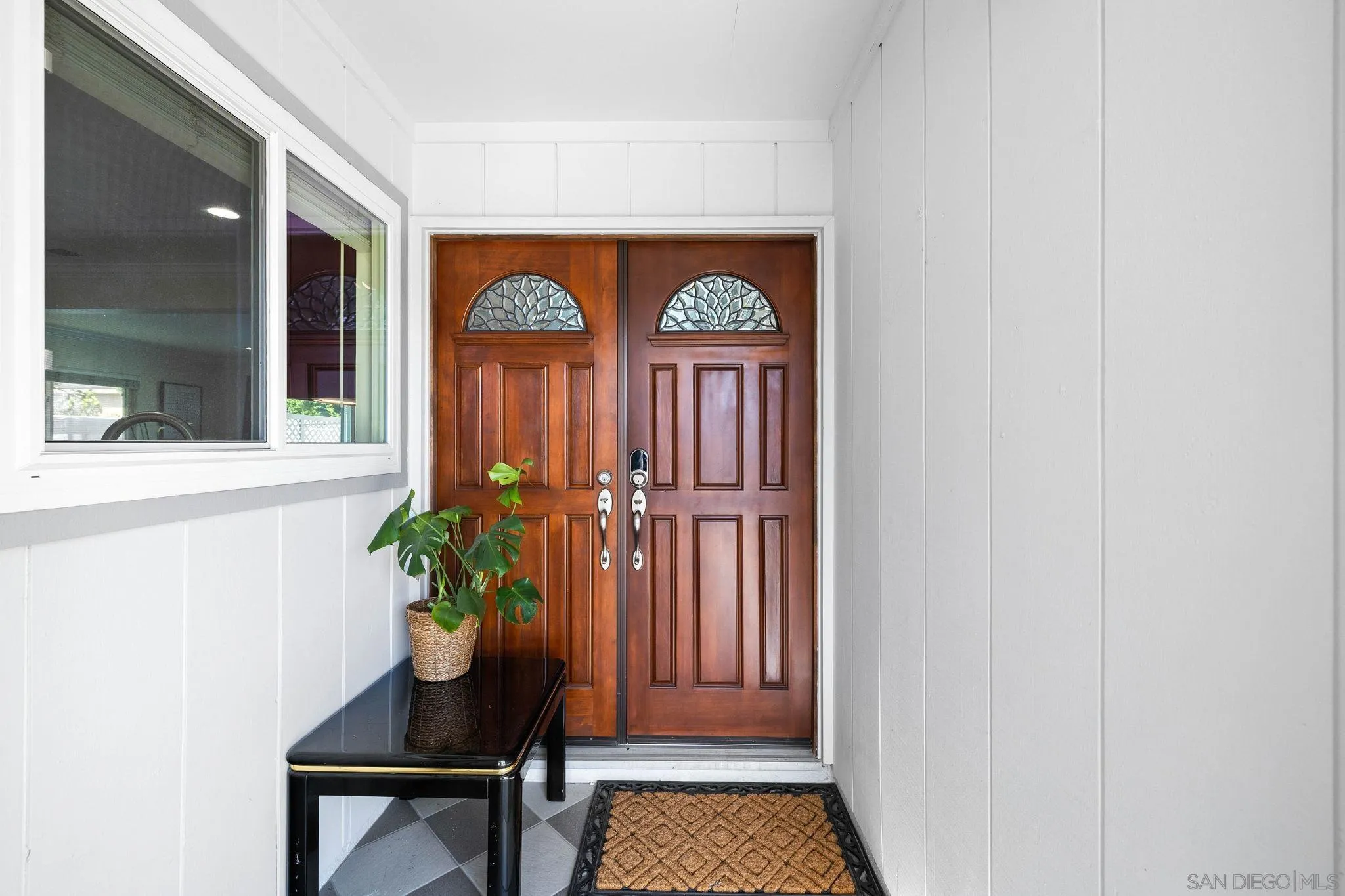https://cdn.realtyfeed.com/cdn/127/260023076/baf08298006e7d2ffb9c3a734c1315b5.webp