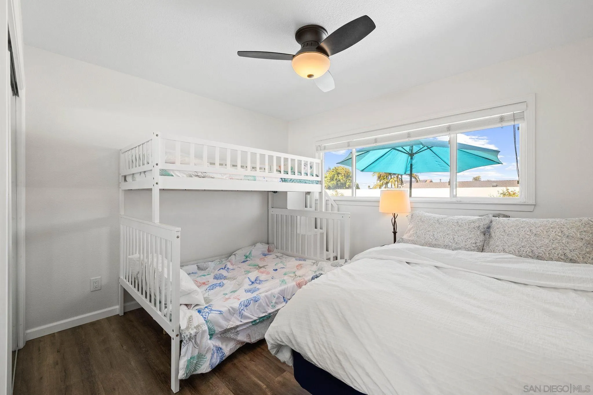 https://cdn.realtyfeed.com/cdn/127/260023076/e96b9b9cf6dda1be9acfc95d7753dc81.webp