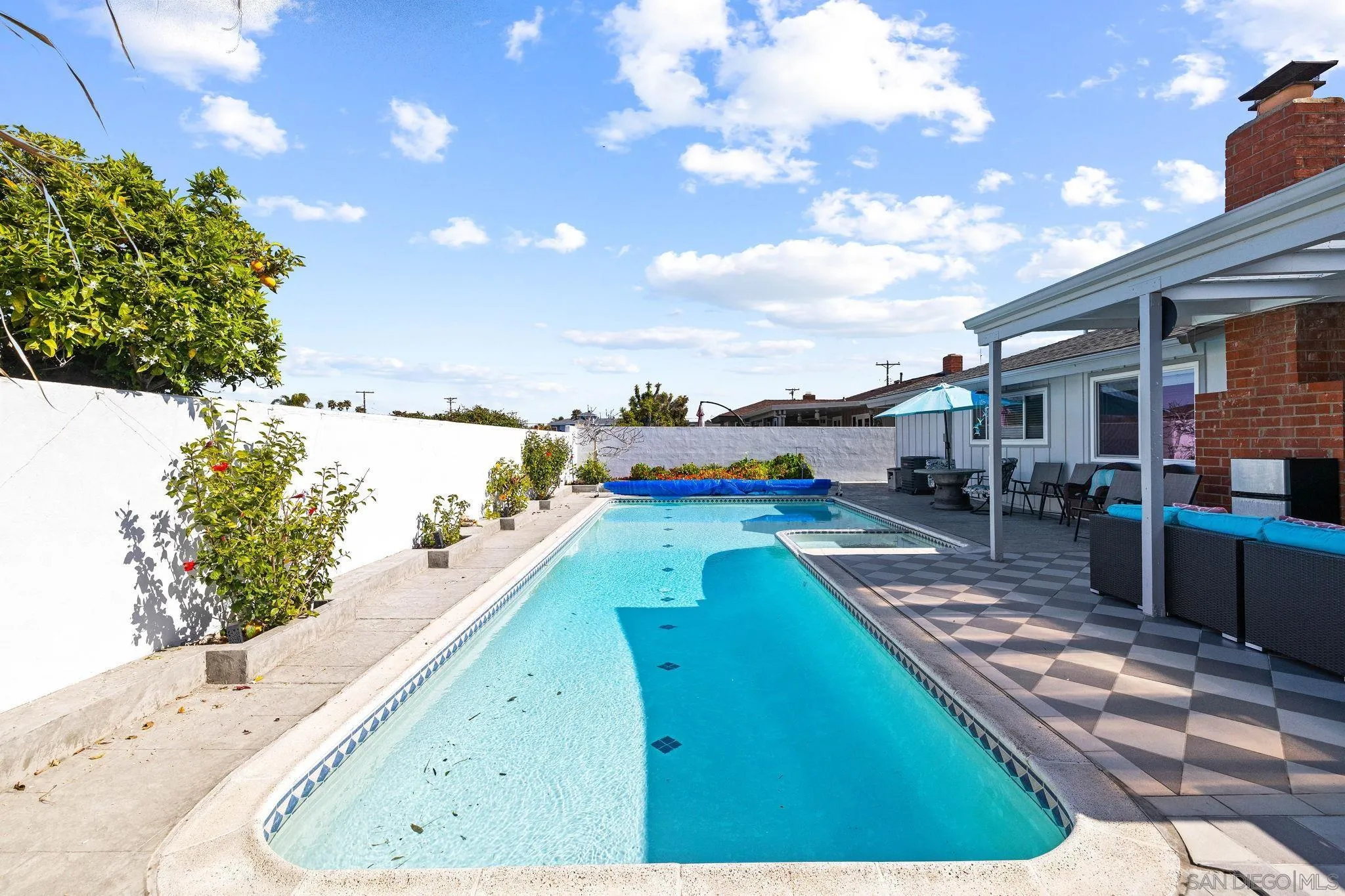 https://cdn.realtyfeed.com/cdn/127/260023076/ed61248935c0357e16f5afa12799c714.webp