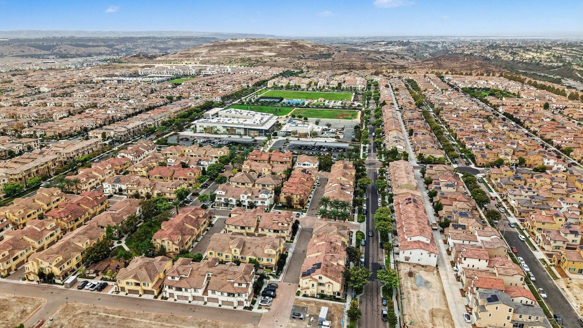 https://cdn.realtyfeed.com/cdn/127/260023078/58a646279ddd42df1f7b5ff672d76c5e.webp