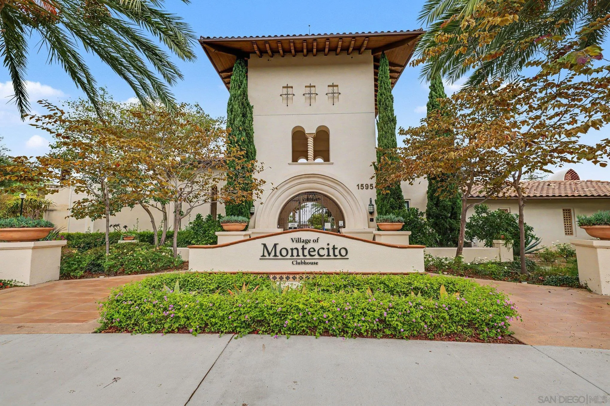 https://cdn.realtyfeed.com/cdn/127/260023078/7d01b5989d6f3b85eeec725ce55d8581.webp
