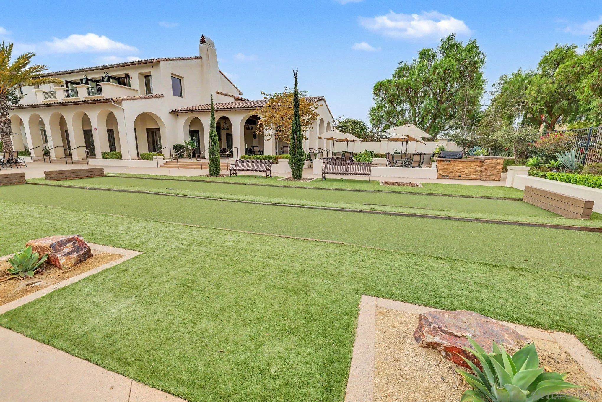 https://cdn.realtyfeed.com/cdn/127/260023078/93c4b38fe2b97f362ef412ba6d0bd88a.webp