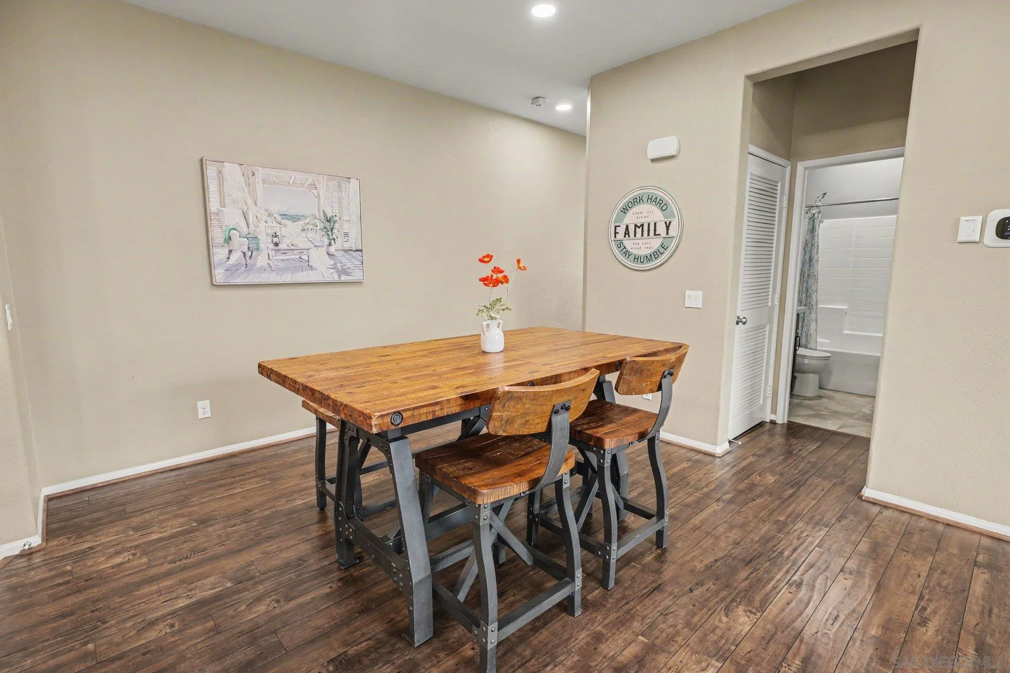 https://cdn.realtyfeed.com/cdn/127/260023078/a231a62c894c9252b00c9587e9510235.webp