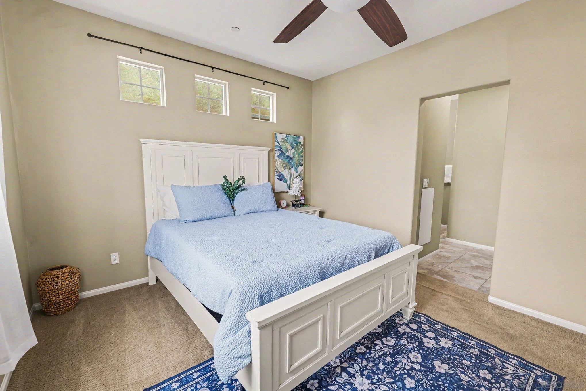 https://cdn.realtyfeed.com/cdn/127/260023078/ac92f237afa047521b0ef1402a24d594.webp