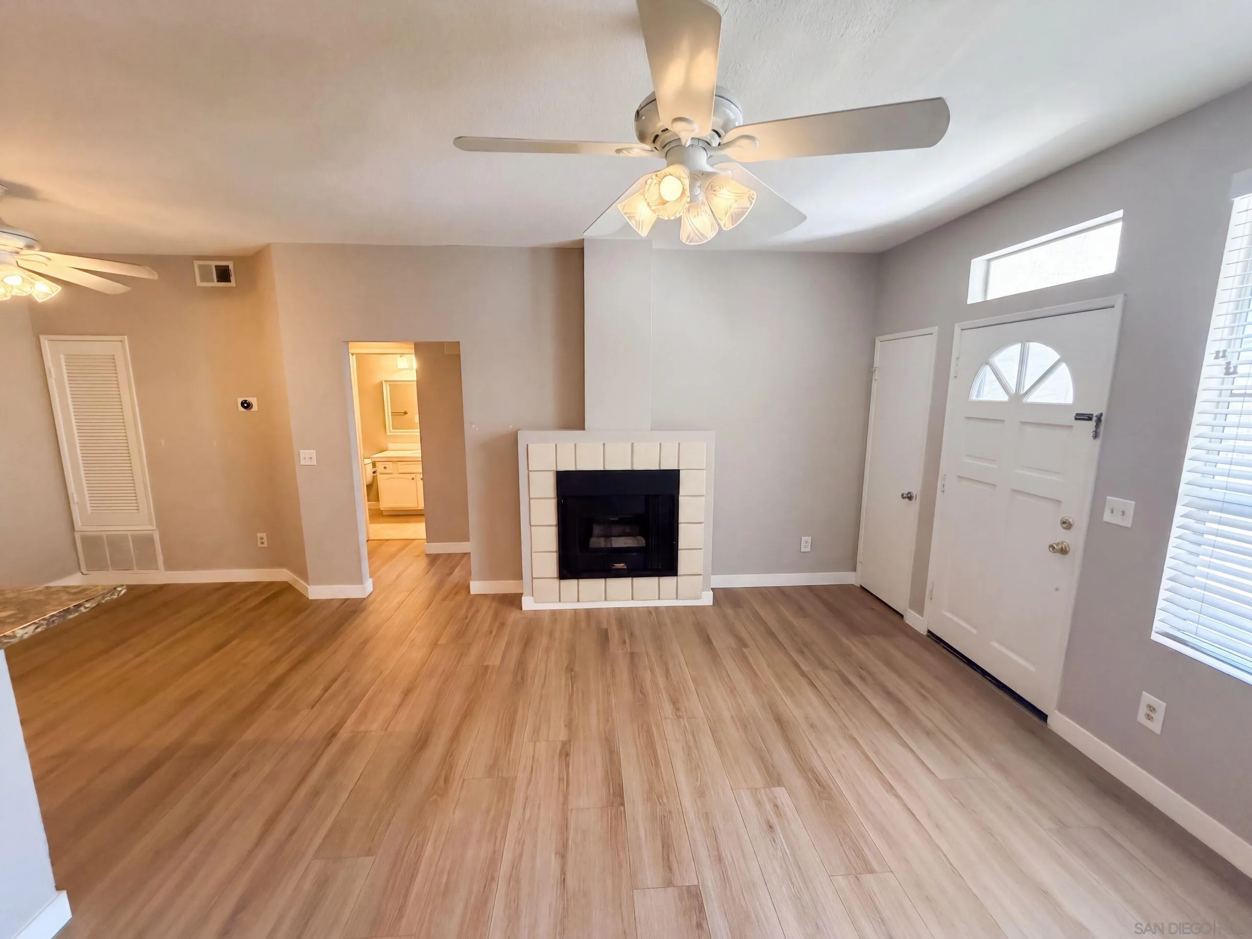 https://cdn.realtyfeed.com/cdn/127/260023079/43b8b5118ad4cf4378aa56dff8029514.webp